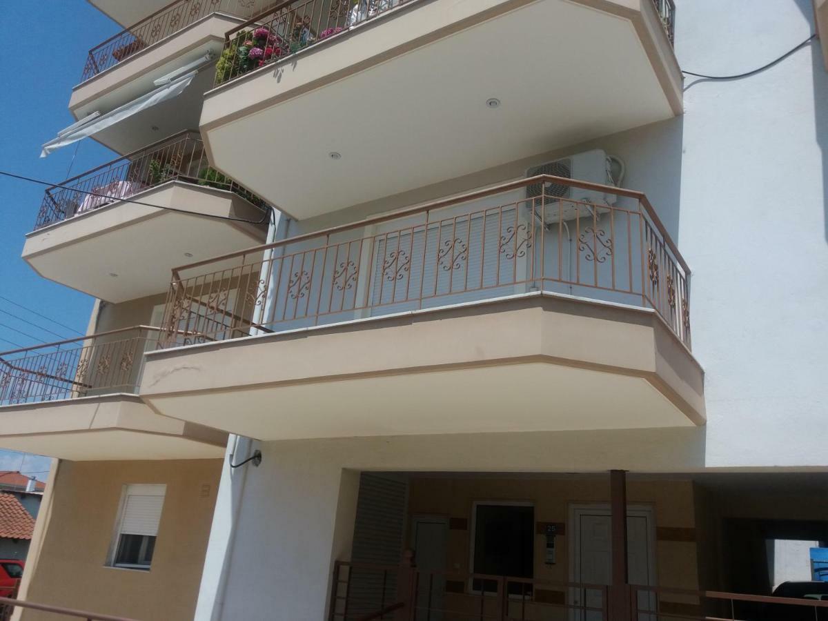 Jordan'S 4Th Appartment At Nea Michaniona Exterior foto